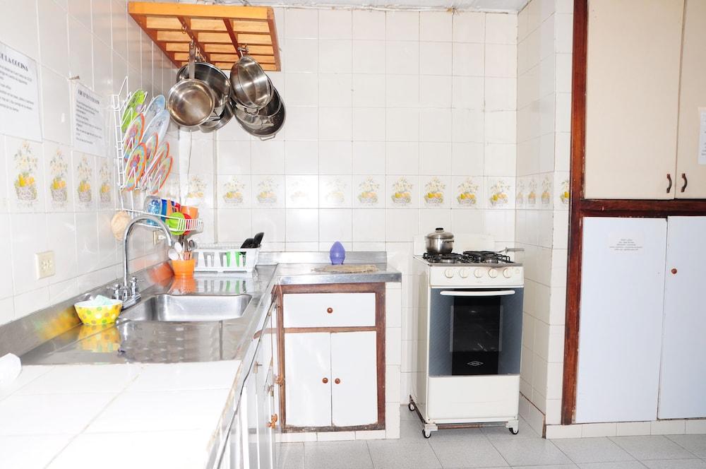 Hostel Casa Venecia *