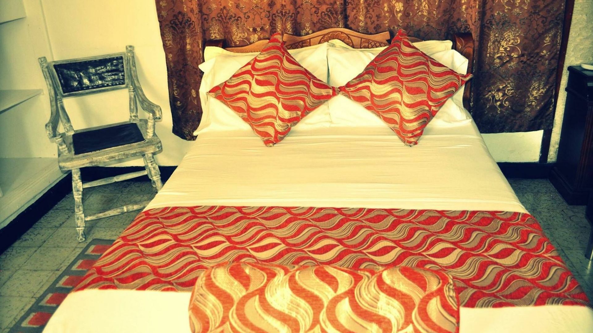 Hostal Casa Venecia *