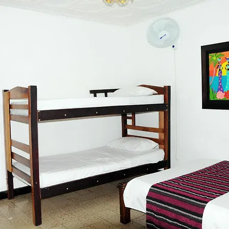Hostal Casa Venecia *
