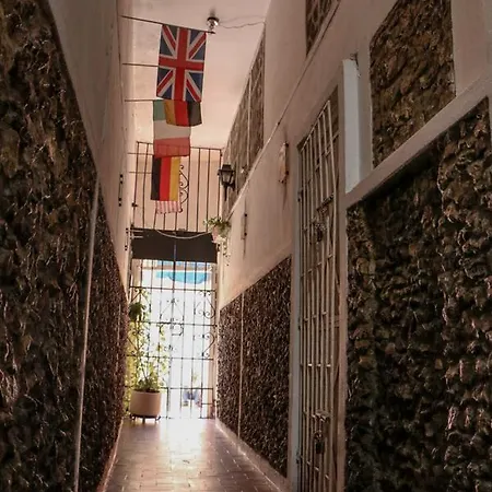 Casa Venecia Hostel *